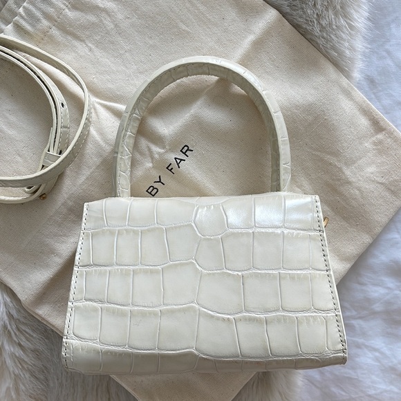 By Far Cream Croc Embossed Mini - Picture 3 of 7